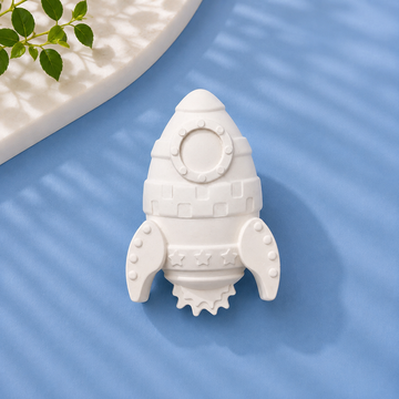 Rocket — Medium Figure